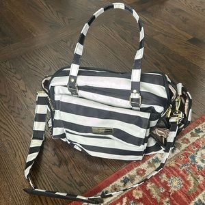 JuJuBe diaper bag with all accessories. Black and white stripes.